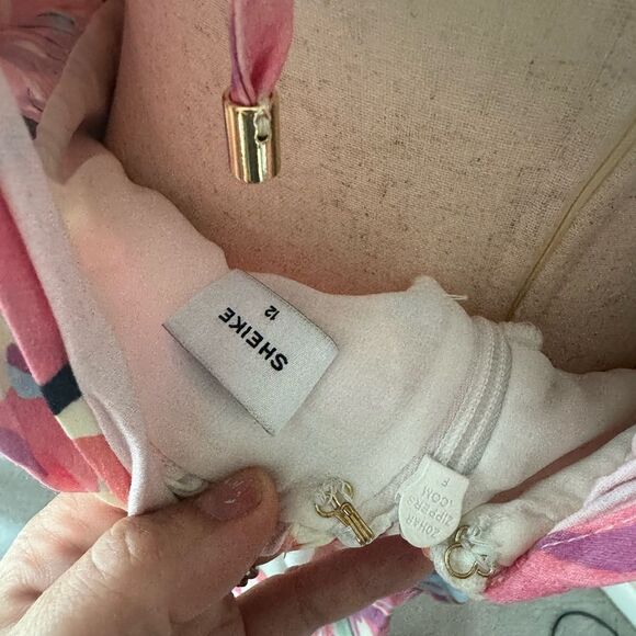 Stunning Sheike Fire Island dress with button sleeves floral pattern aus 12 - Picture 9 of 16